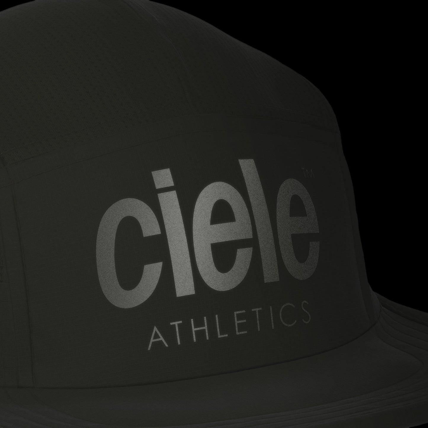 Ciele GOCap Athletics Raven Running Cap